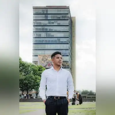 曾霜勇